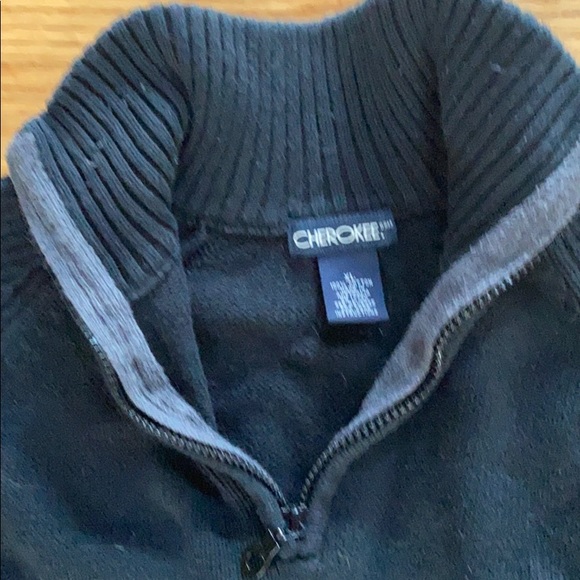Men’s xl black sweater - Picture 2 of 4